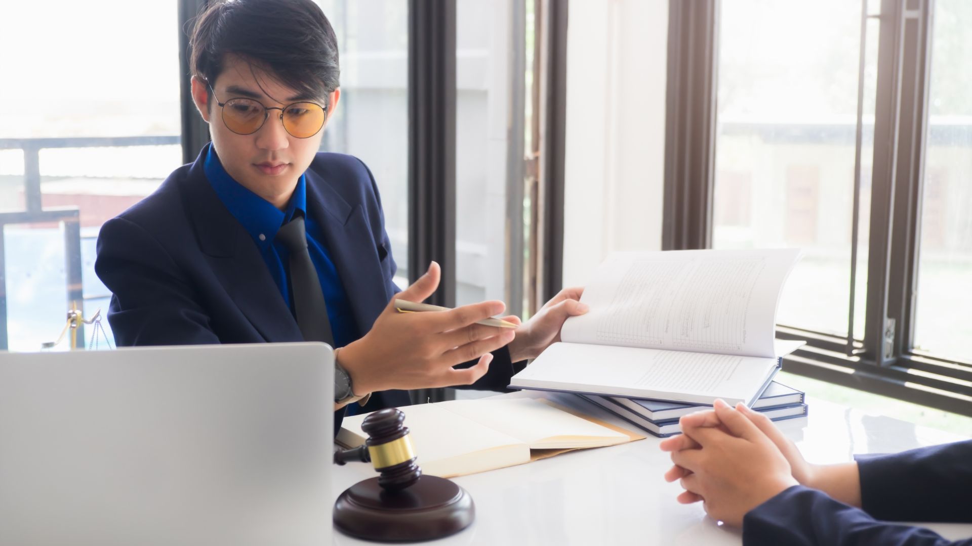 How Goldberg & Loren Prepares Nampa Car Crash Cases for Negotiation