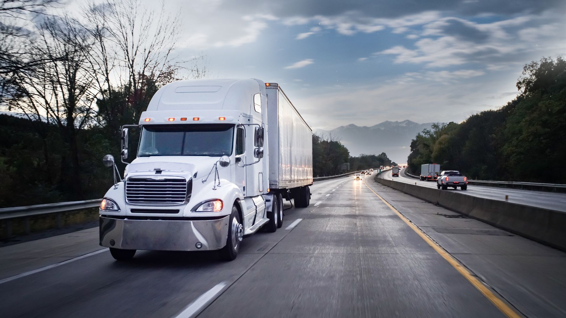 What Truck Accident Lawyers in Twin Falls Look for During Crash Investigations image